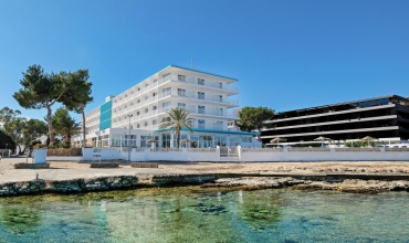 azuLine Hotel Mar Amantis I & II Ibiza San Antonio Sejur si vacanta Oferta 2022 - 2023