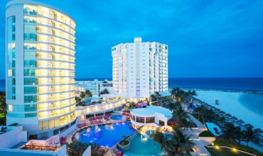 Krystal Grand Cancun Resort Cancun si Riviera Maya Cancun Sejur si vacanta Oferta 2022 - 2023