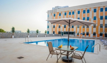 Vacanta si Sejur Dubai, VOGO Grand Hotel Formerly Best Western Plus Hotel Dubai Academic City, 1, karpaten.ro